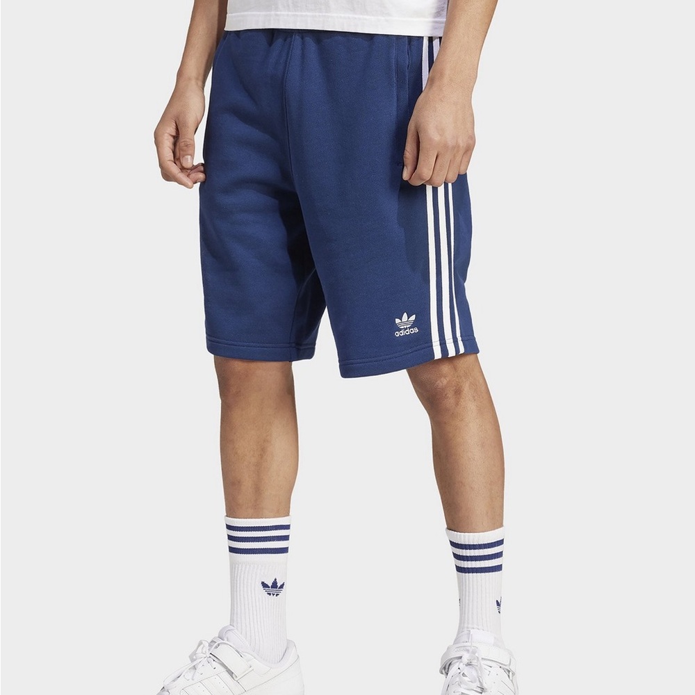 Men’s adidas Adicolor 3-Stripes Shorts Size M